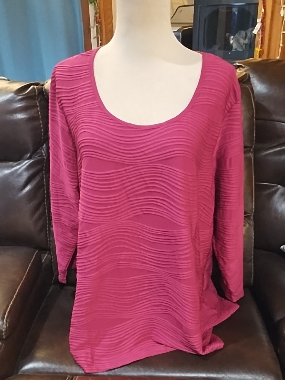 Slinky Women's Textured Scoop Neck Top - Magenta Pink